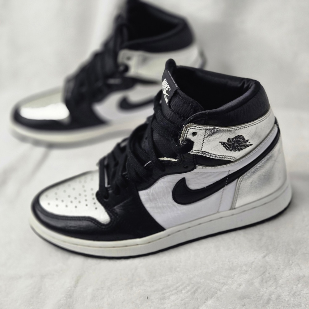 Nike Air Jordan 1 Retro High OG Silver Toe Black White CD0461-001 Womens 7.5